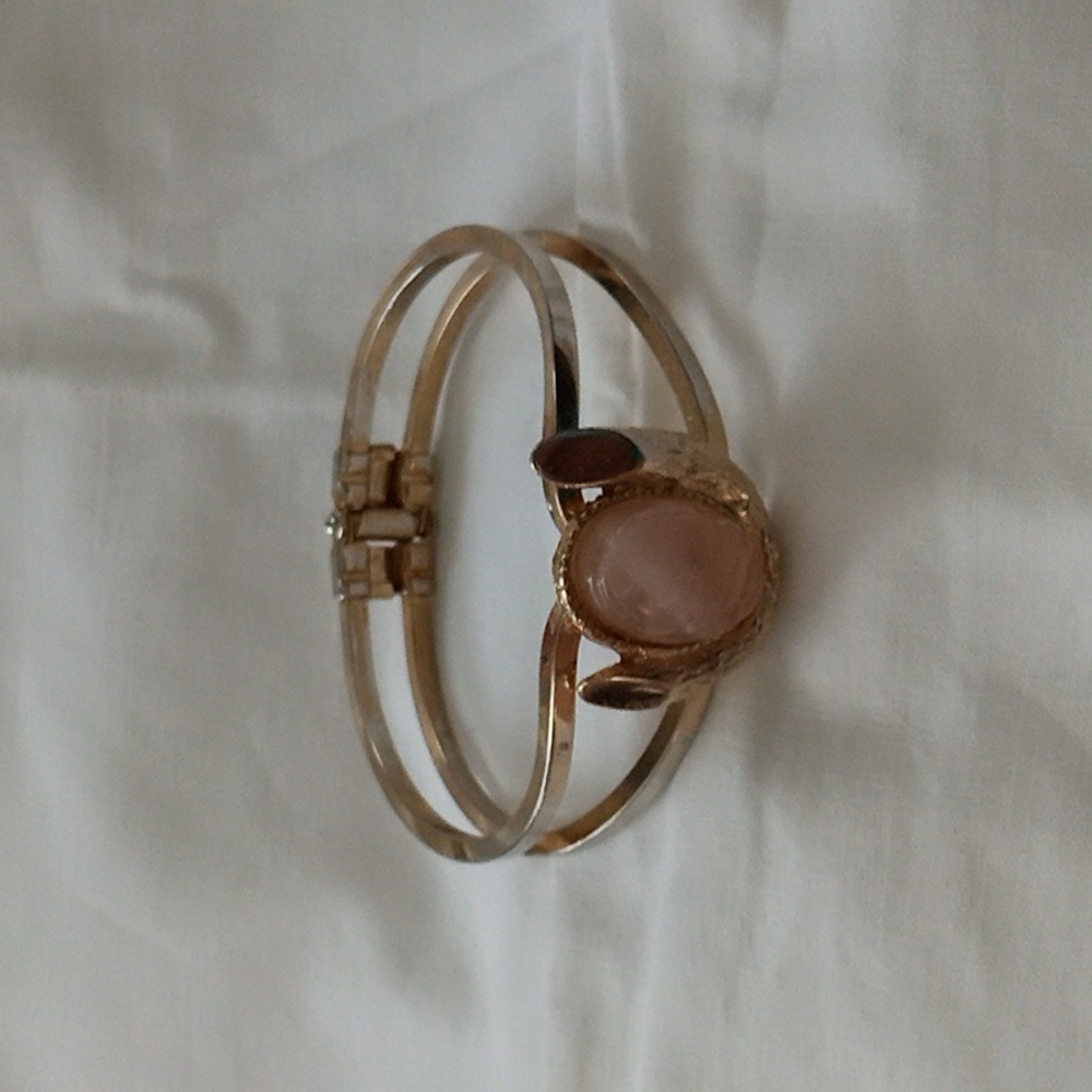 Vintage Pink Rose Quartz Scarab Clamper Bracelet